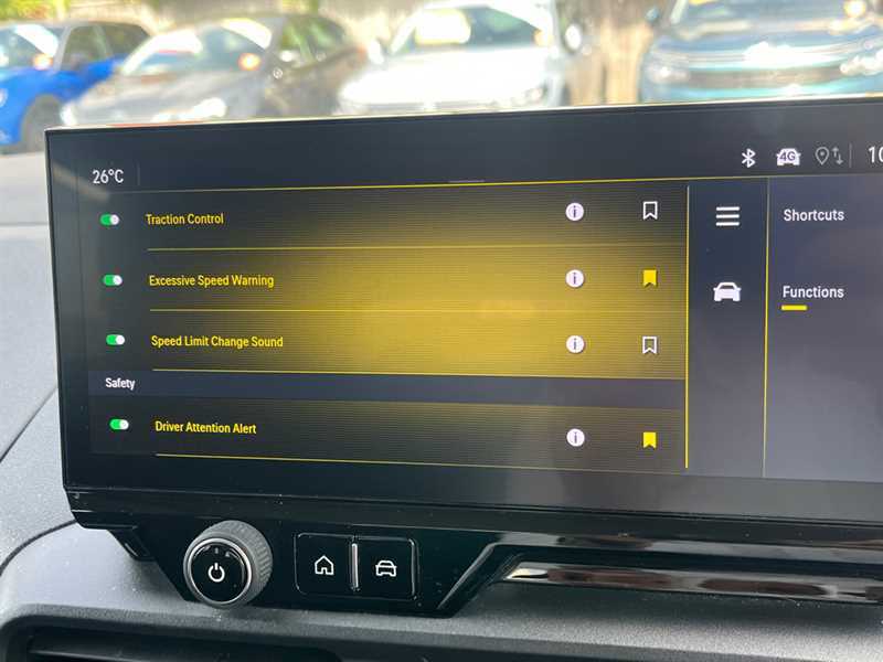 Vauxhall Combo Life 100Kw Design XL 50Kwh 7 Seat Estate Green #22