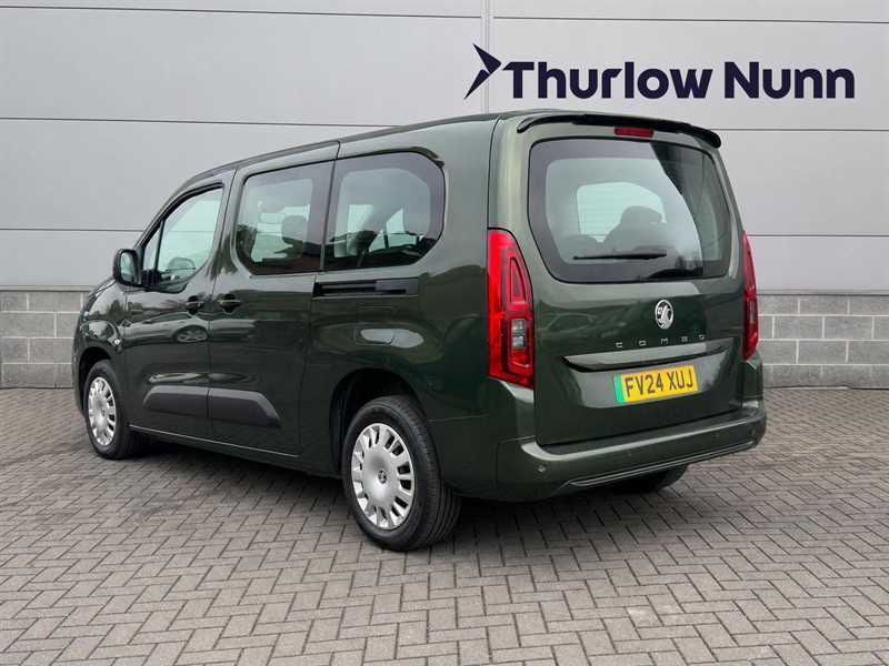 Vauxhall Combo Life Design XL 136Ps Green #6