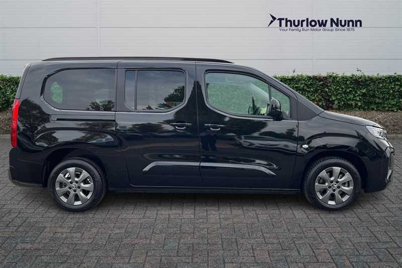 Vauxhall Combo-e Life 52Kwh Ultimate XL Mpv 11Kw Char Black #2