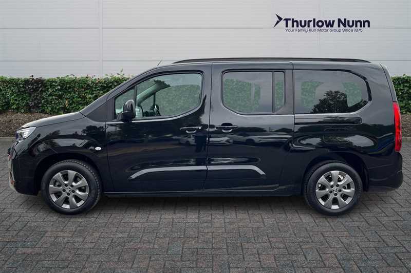 Vauxhall Combo-e Life 52Kwh Ultimate XL Mpv 11Kw Char Black #6