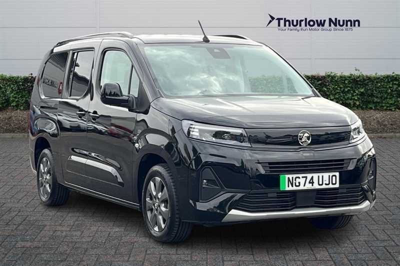Vauxhall Combo-e Life 52Kwh Ultimate XL Mpv 11Kw Char Black