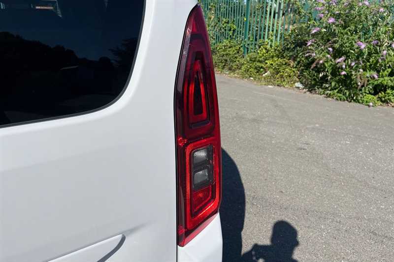 Vauxhall Combo Life 1.5 Turbo D Se Euro 6 Ss Blue #46