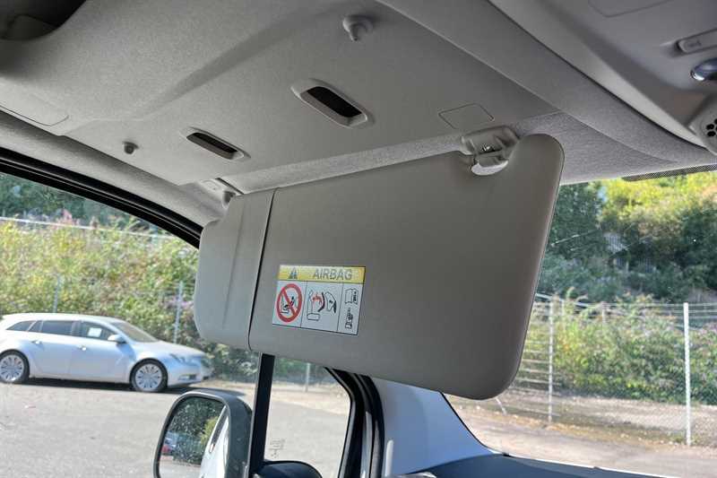 Vauxhall Combo Life 1.5 Turbo D Se Euro 6 Ss Blue #32
