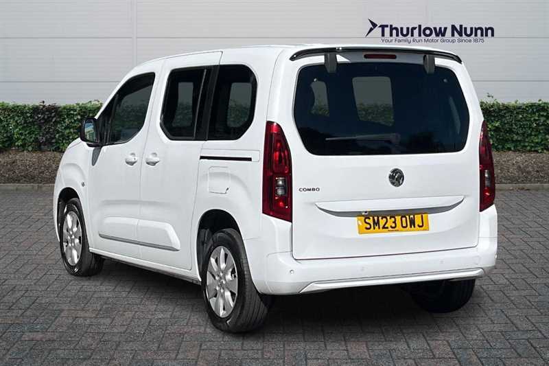 Vauxhall Combo Life 1.5 Turbo D 100 Ps Se Mpv White #5