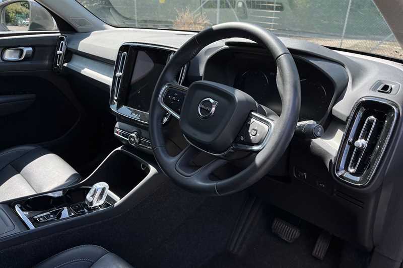 Volvo XC40 R-design Pro, B4 Awd Mild Hybrid Blue #10