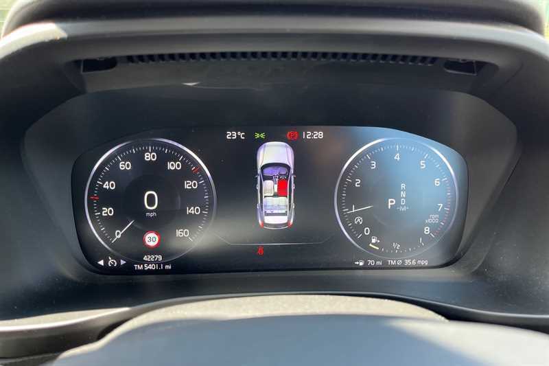 Volvo XC40 R-design Pro, B4 Awd Mild Hybrid Blue #20