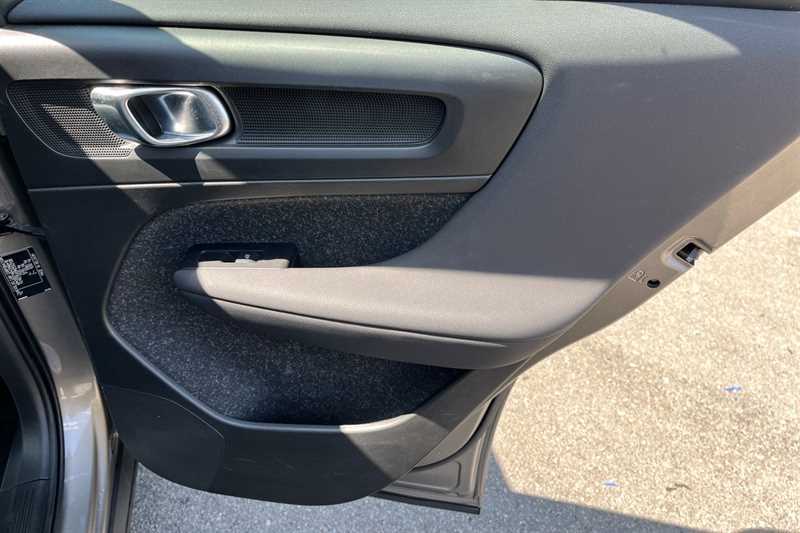 Volvo XC40 R-design Pro, B4 Awd Mild Hybrid Blue #42