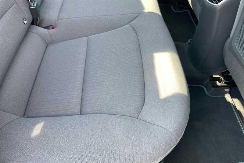 Hyundai Ioniq Blue #34