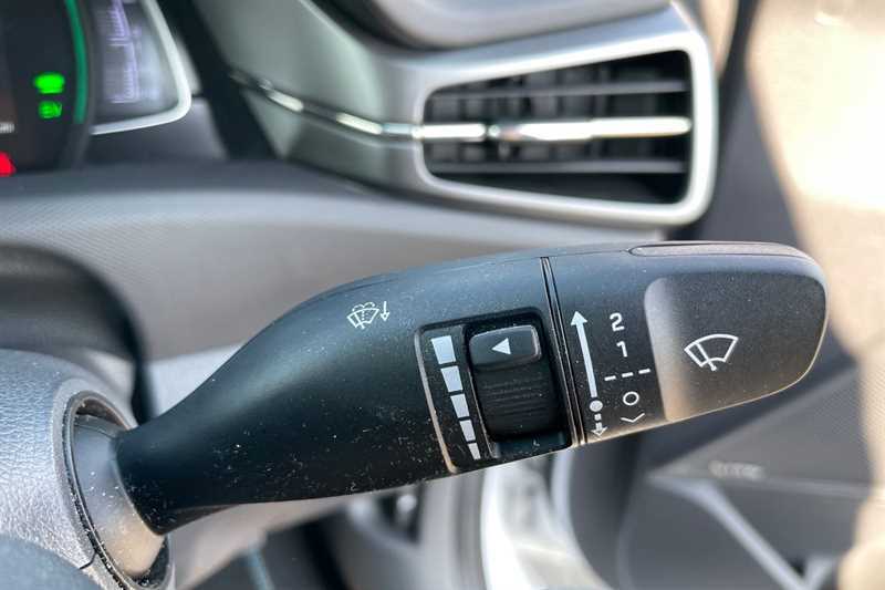 Hyundai Ioniq Blue #26