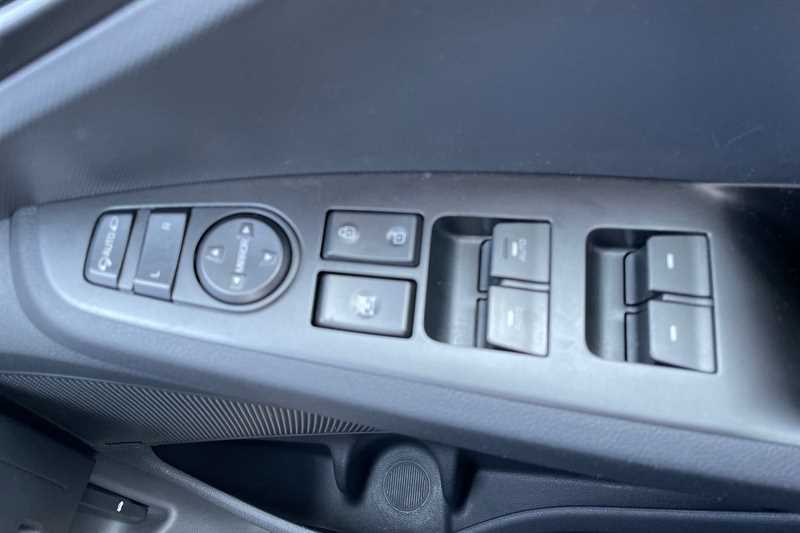 Hyundai Ioniq Blue #18