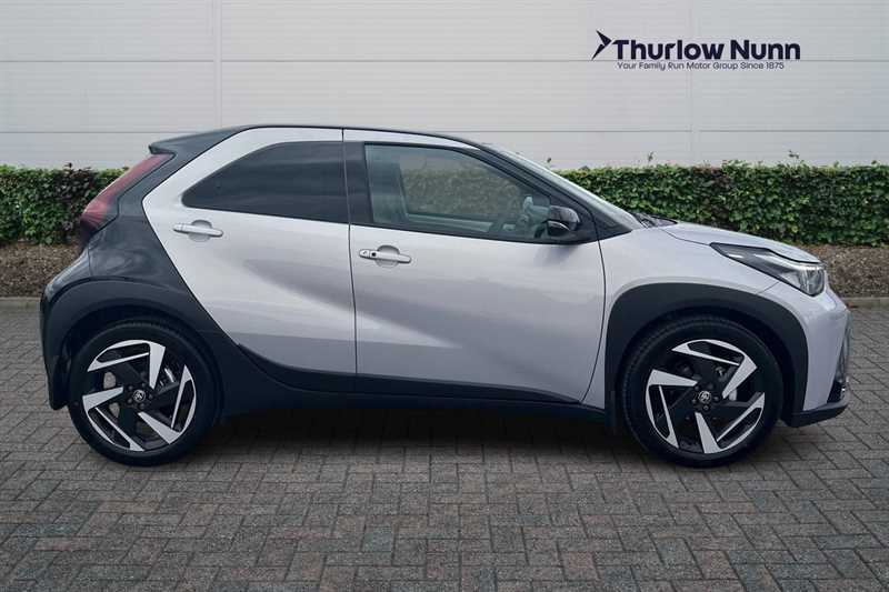 Toyota Aygo X 1.5H Excel Hatchback Hybrid Cvt Euro 6 AK26LCJ Silver #2
