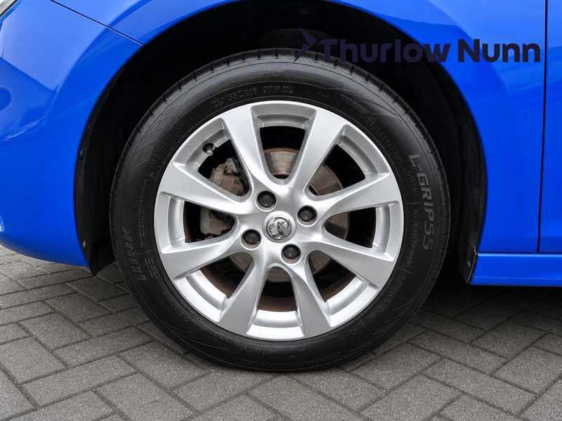 Vauxhall Corsa Se 1.2 75Ps SO70AUM Blue #5
