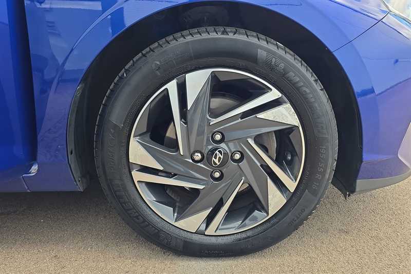 Hyundai I20 1.0 T-gdi 100Ps Se Connect 48 Volt Hybrid Blue #40