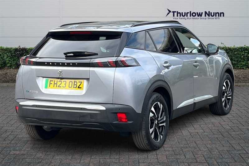 Peugeot e-2008 50Kwh Allure Premium Suv 7Kw Grey #3