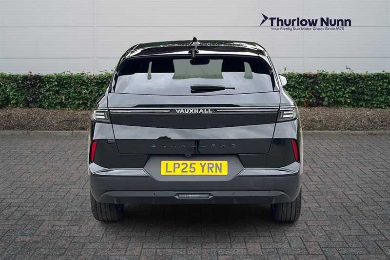 Vauxhall Grandland 1.2I Mhev 136 Ps Ultimate Hybrid S Black #4