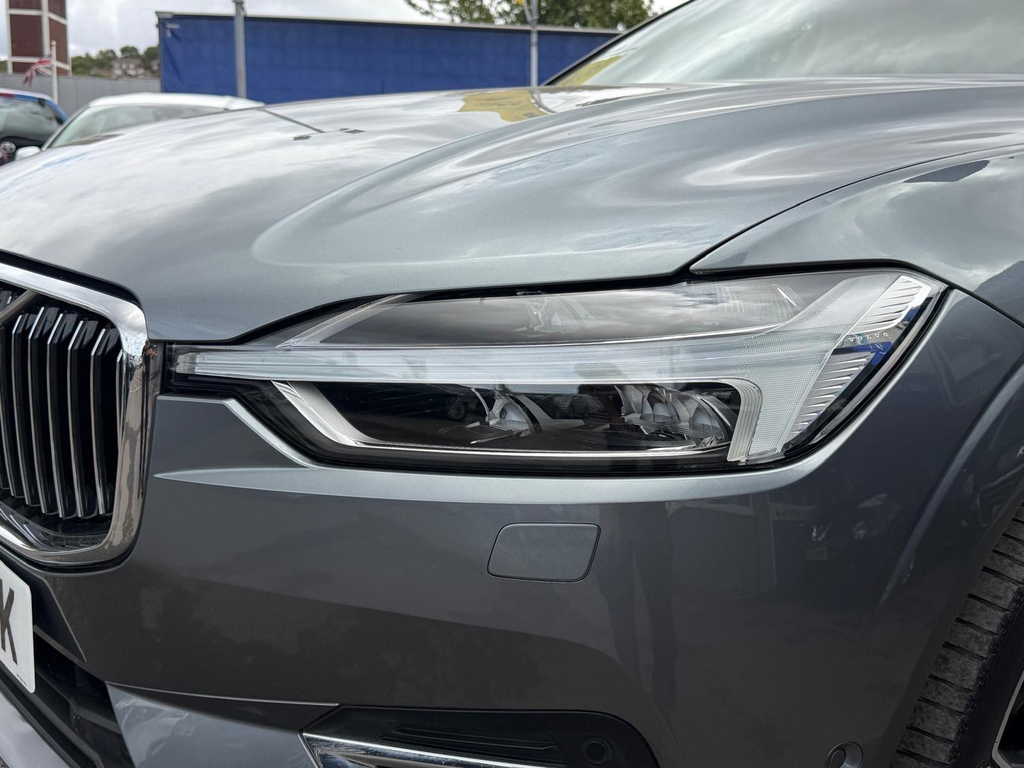 Volvo XC60 2.0H T8 Twin Engine 10.4Kwh Inscription Pro A #4