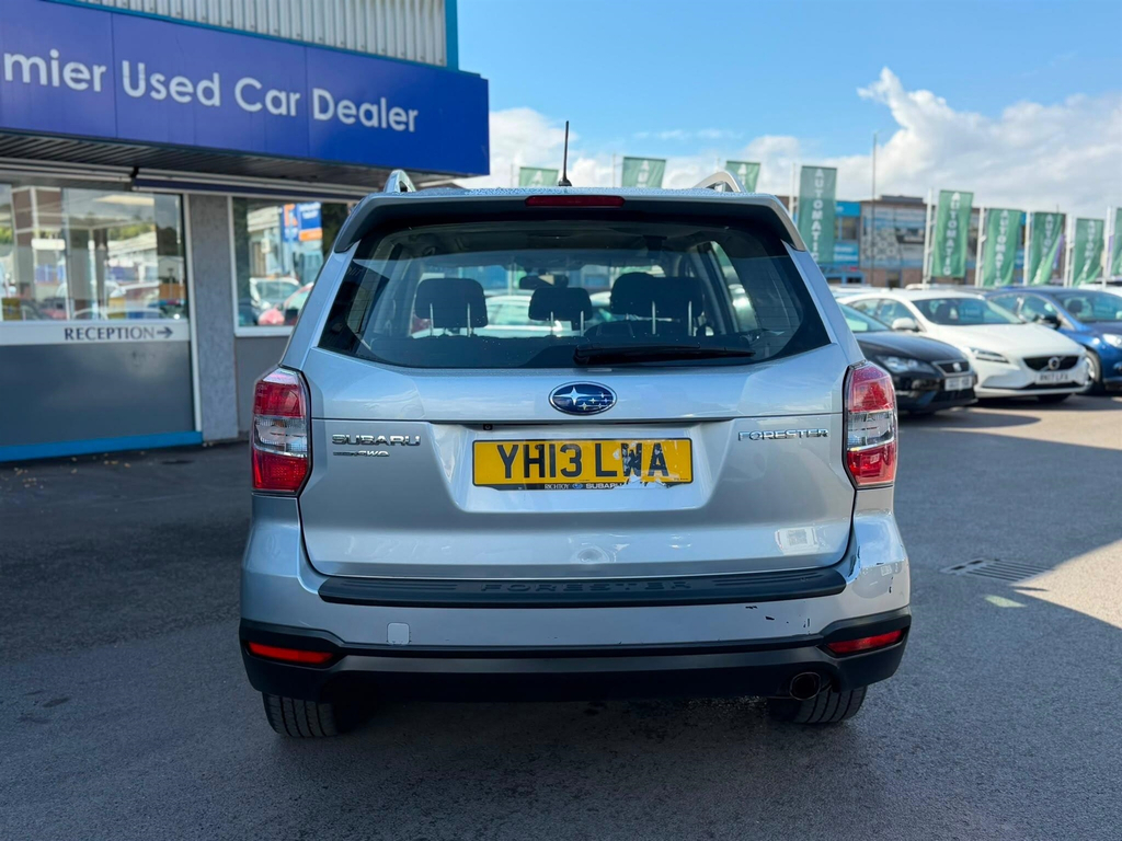 Subaru Forester 2.0D Xc 4X4 Spec-silver-sh-great Family 4X4 For Su Silver #10