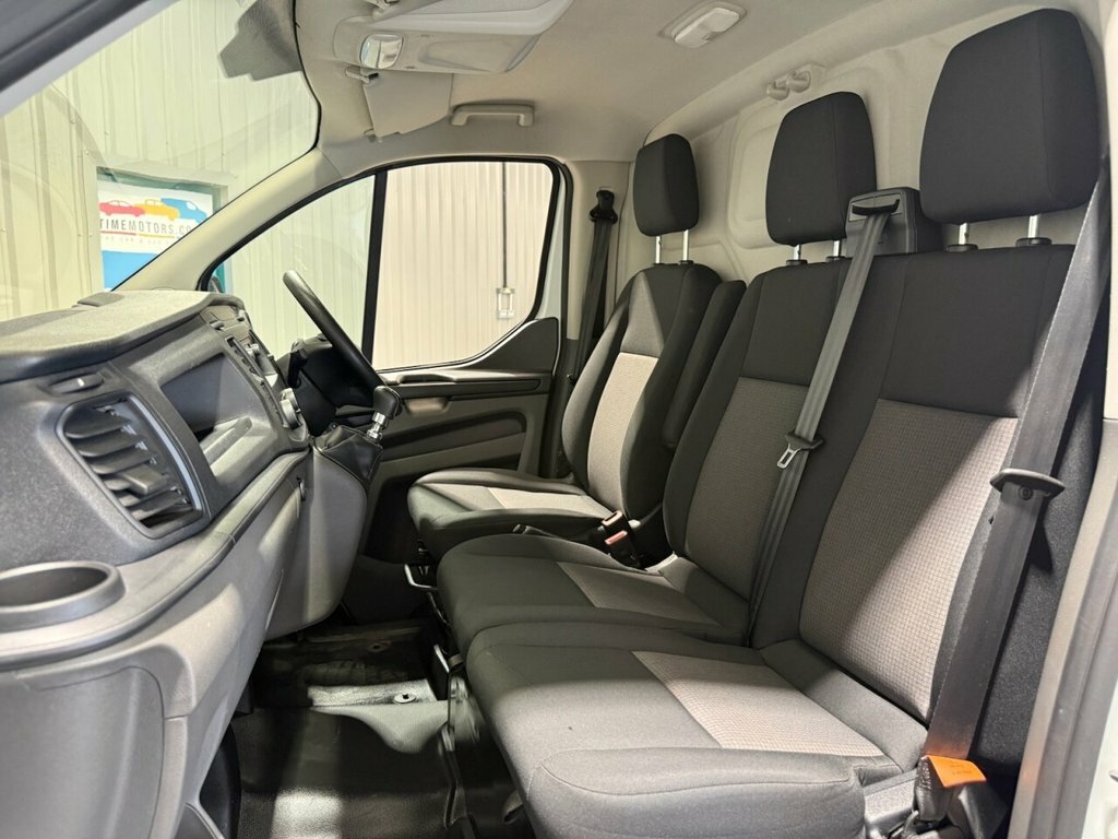 Ford Transit Custom 2L Null White #5
