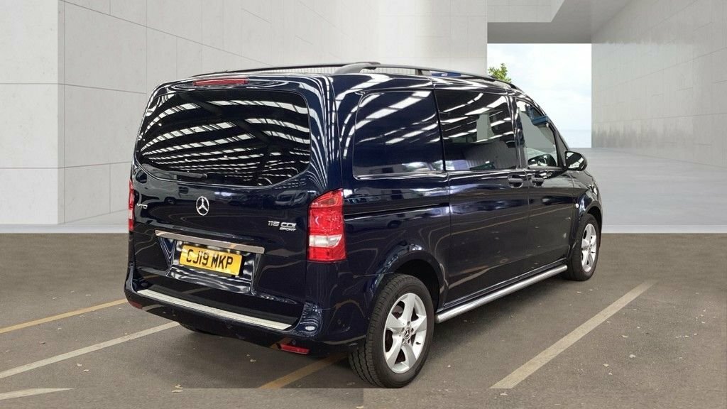 Mercedes-Benz Vito 2.1L Sport Blue #4
