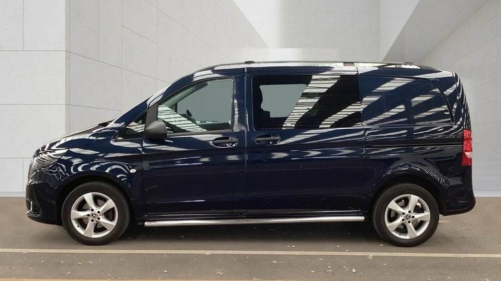 Mercedes-Benz Vito 2.1L Sport Blue #6
