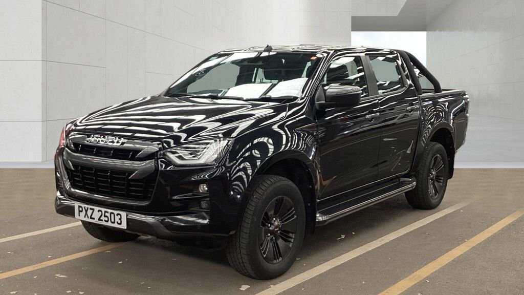 Isuzu D-Max 1.9L V-cross Black #2