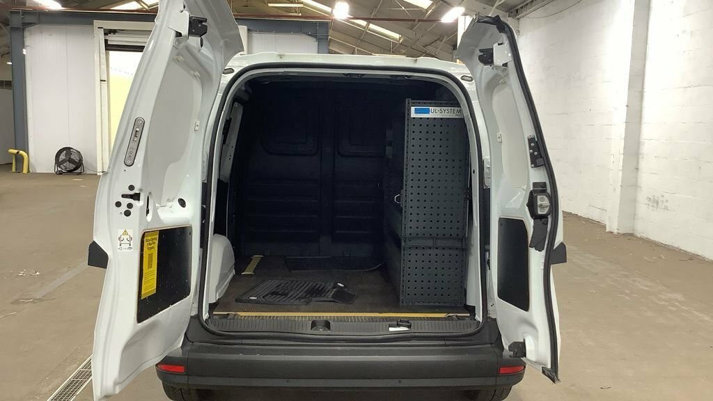 Mercedes-Benz CITAN 90Kw 45Kwh Progressive Van White #9