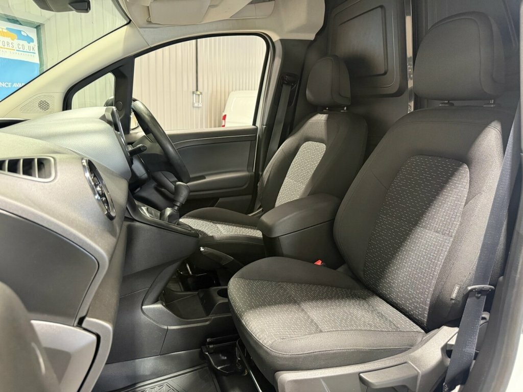 Mercedes-Benz CITAN 1.5L Progressive White #5