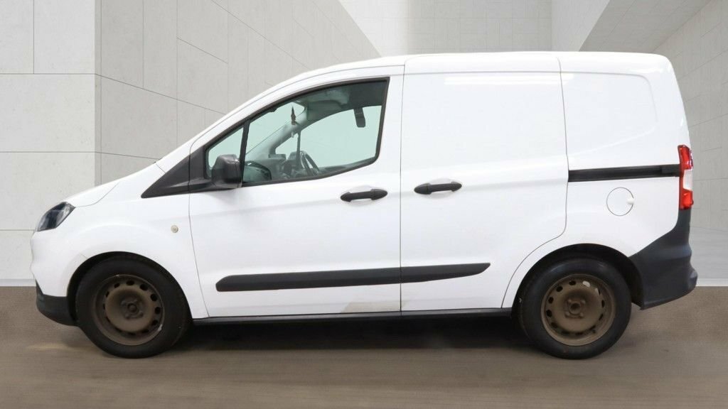 Ford Transit Courier 1.5L Trend White #6