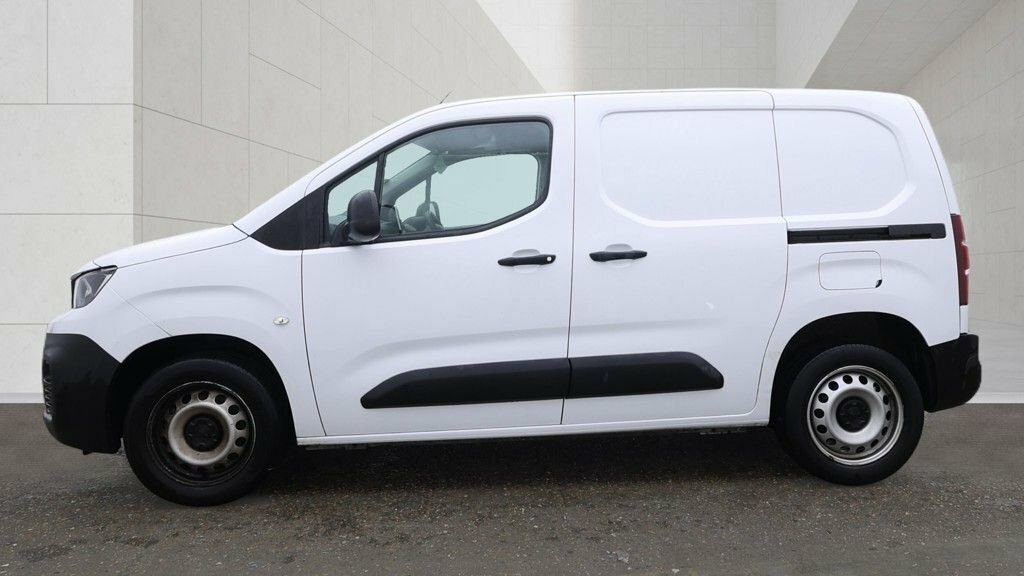 Peugeot Partner 1.5L Professional Premium White #4