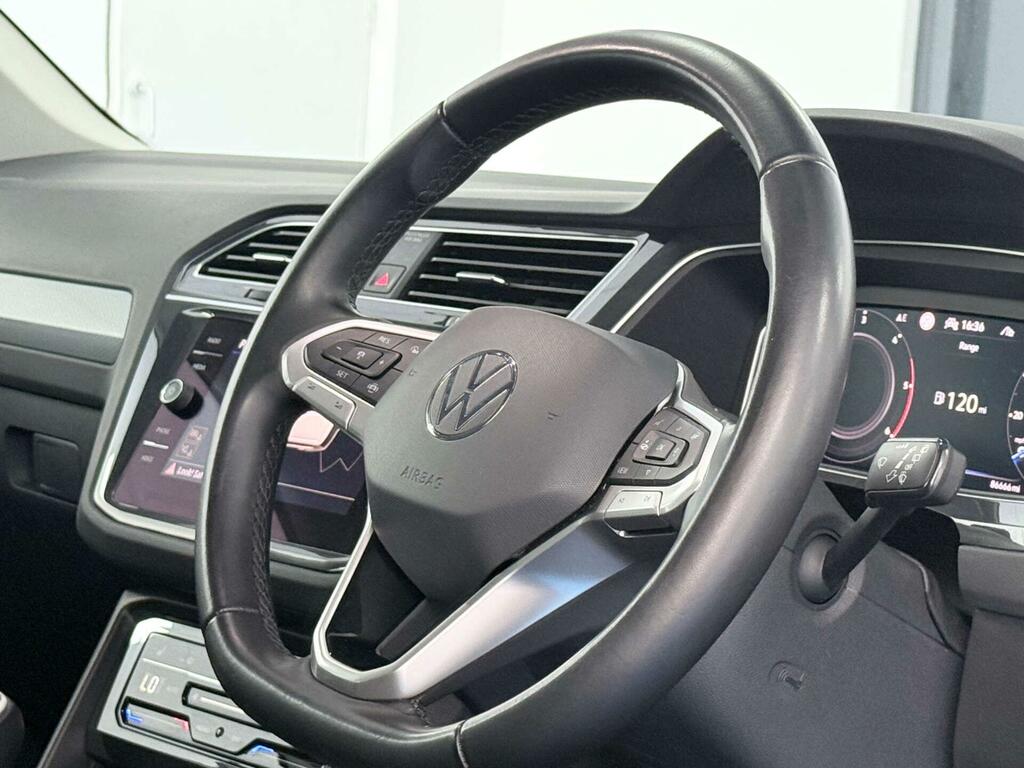 Volkswagen Tiguan 2.0 Tdi Active Euro 6 Ss Silver #6