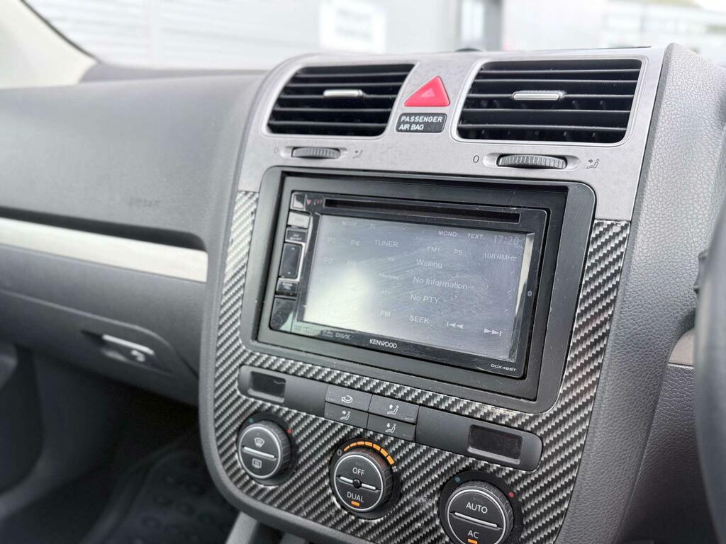 Volkswagen Golf 2.0 Tdi Gt Sport Black #11
