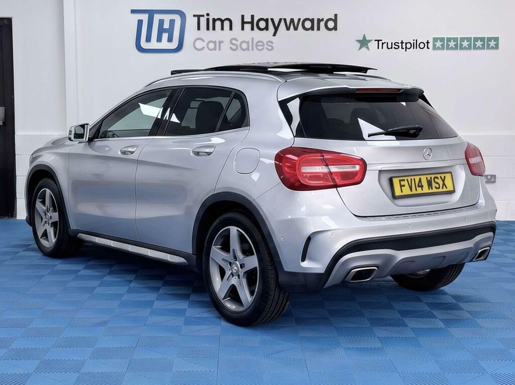 Mercedes-Benz GLA Class Amg Line Silver #4