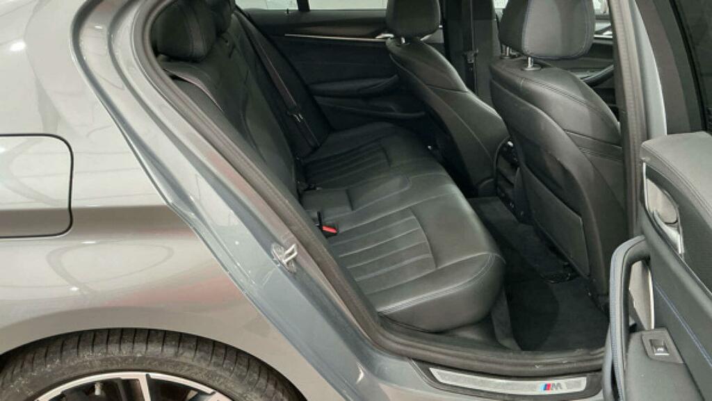BMW 5 Series 530D Xdrive M Sport Saloon Black #10