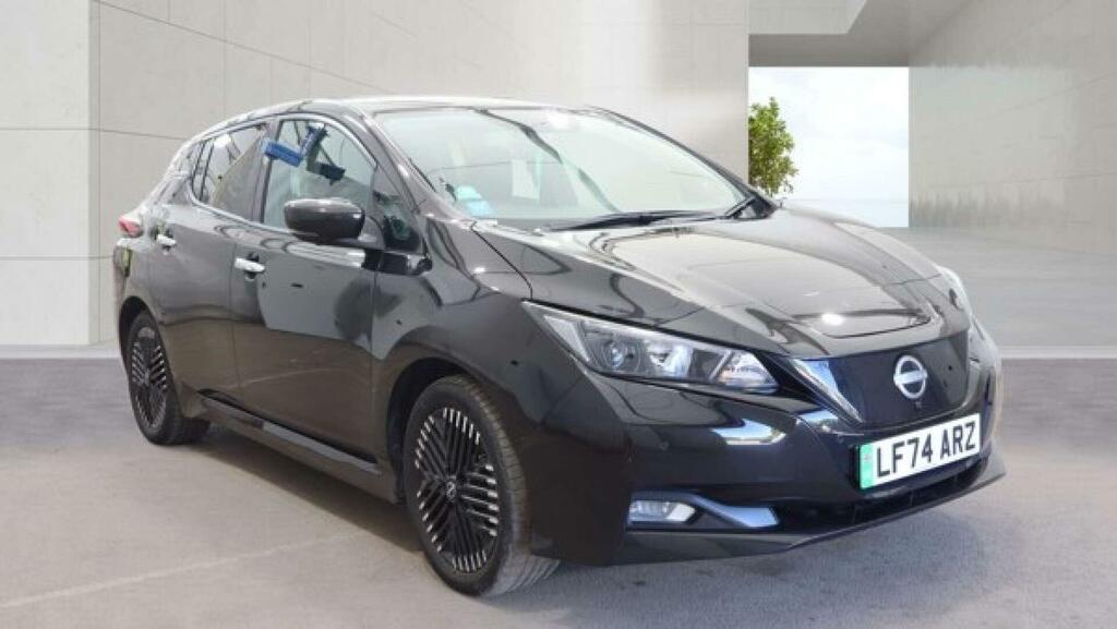 Nissan Leaf N-connecta Black