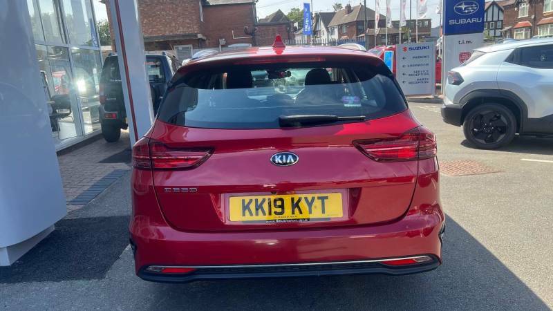 Kia Ceed 1.0T Gdi Isg 2 Red #4