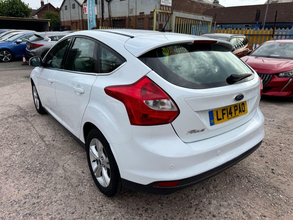 Ford Focus 1.6 Zetec Powershift Euro 5 White #4