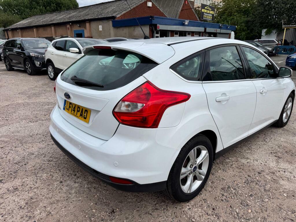 Ford Focus 1.0T Ecoboost Zetec Euro 5 Ss White #30