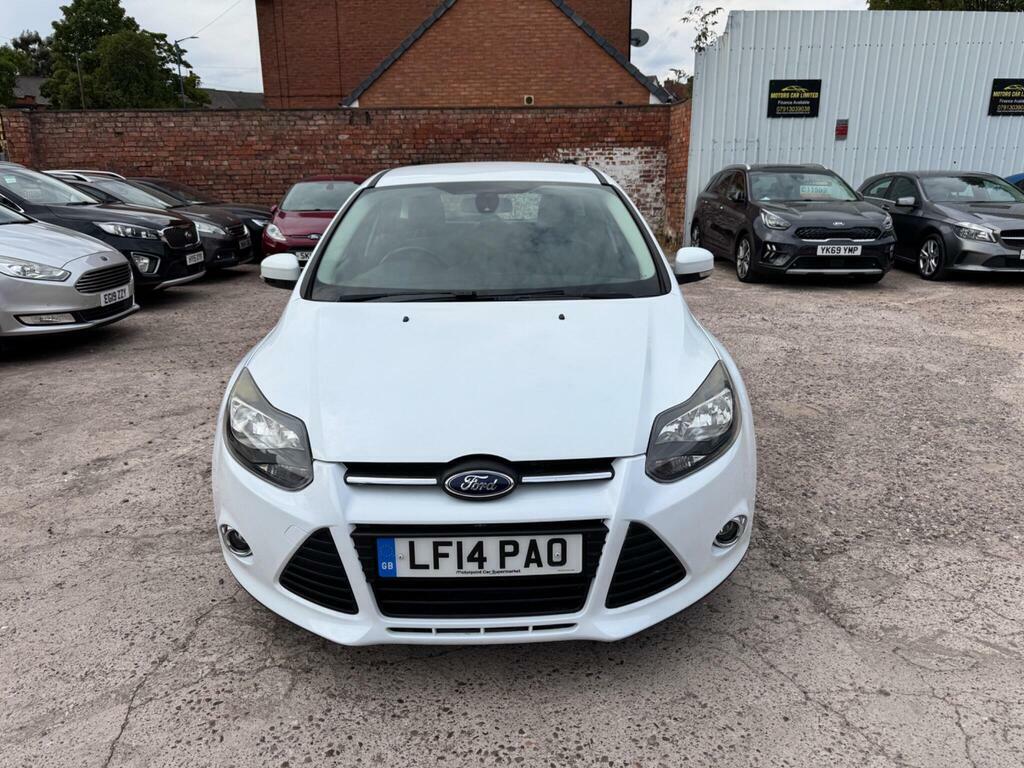 Ford Focus 1.6 Zetec Powershift Euro 5 White #2