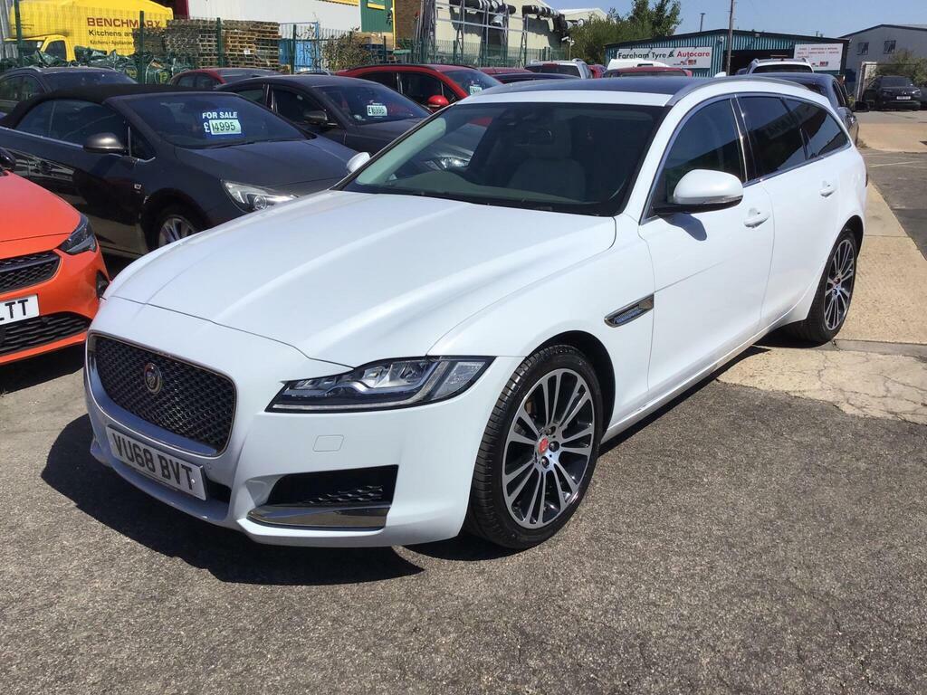 Jaguar XF 2.0D Portfolio Sportbrake Awd Euro 6 S S VU68BVT White #4