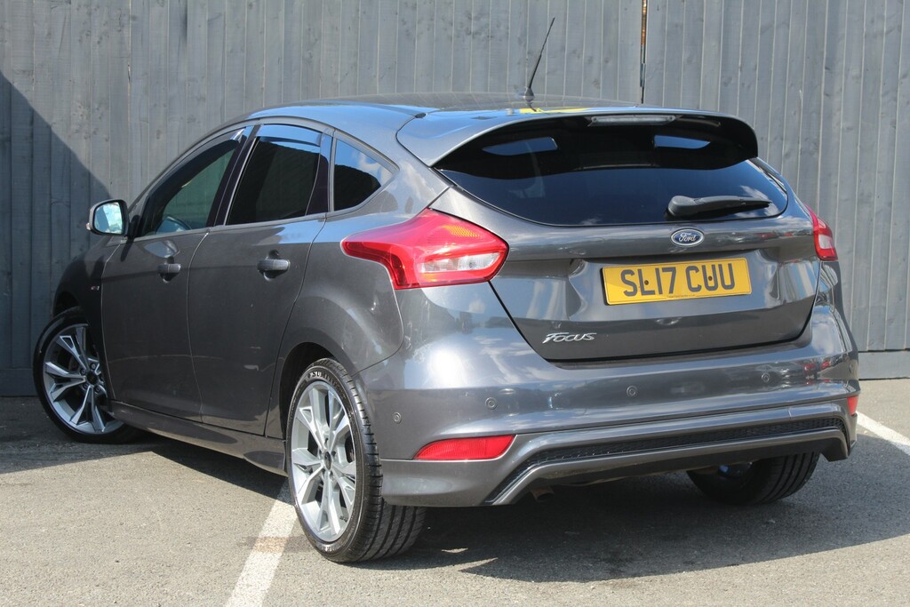 Ford Focus 1.5 Tdci St-line Grey #2