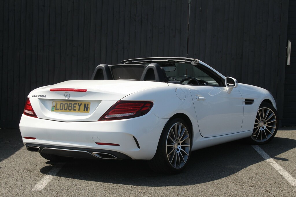 Mercedes-Benz SLC Convertible 2.1 Slc250d Amg Line 2016 White #6