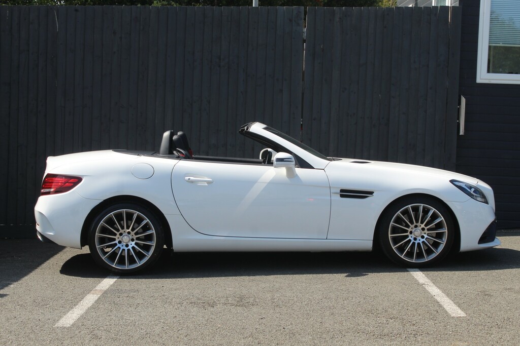 Mercedes-Benz SLC Convertible 2.1 Slc250d Amg Line 2016 White #4