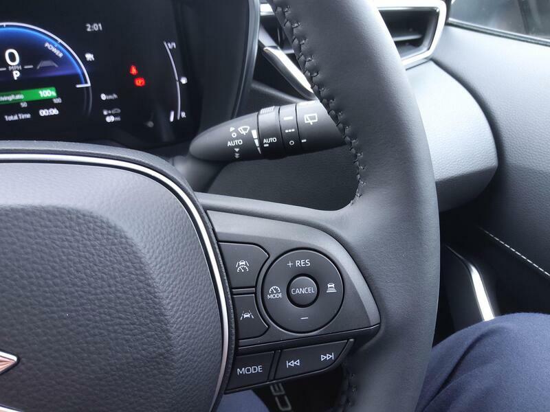 Suzuki Swace 1.8 Hybrid Motion Cvt White #14