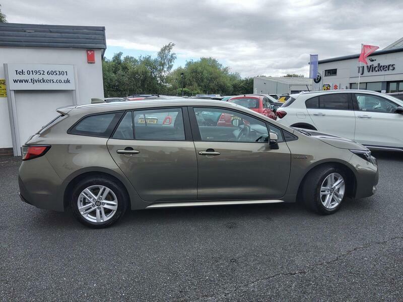 Suzuki Swace 1.8 Hybrid Motion Cvt White #7
