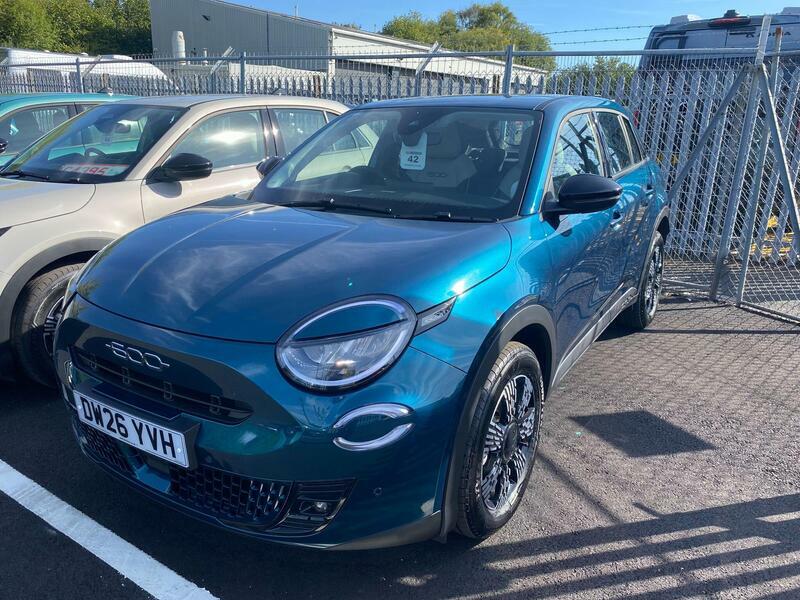 Fiat 600 1.2 Mhev Icon E-dct Euro 6 Ss Green