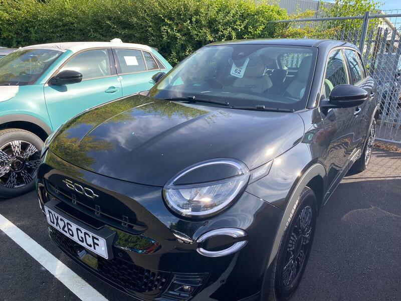 Fiat 600 1.2 Mhev Icon E-dct Euro 6 Ss Black #2