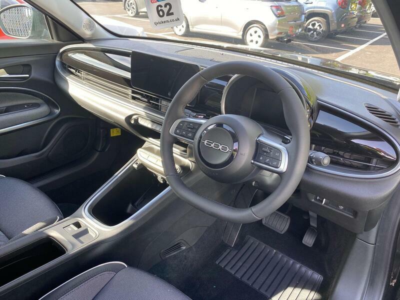 Fiat 600 1.2 Mhev Icon E-dct Euro 6 Ss Black #3