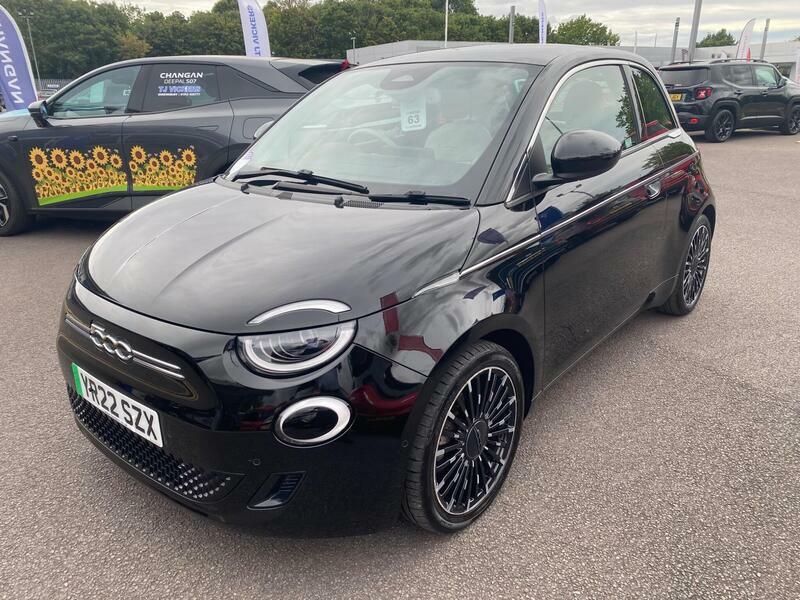 Fiat 500E 42Kwh La Prima Black #2