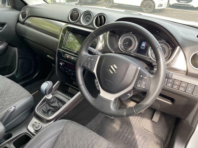 Suzuki Vitara 1.4 Boosterjet Mhev Sz-t Suv Hybrid Man White #7