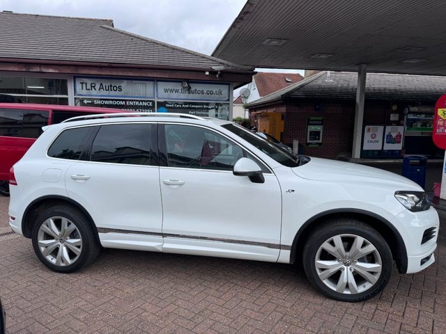 Volkswagen Touareg 2014 3.0 Tdi V6 Bluemotion Tech R-line Suv Die White